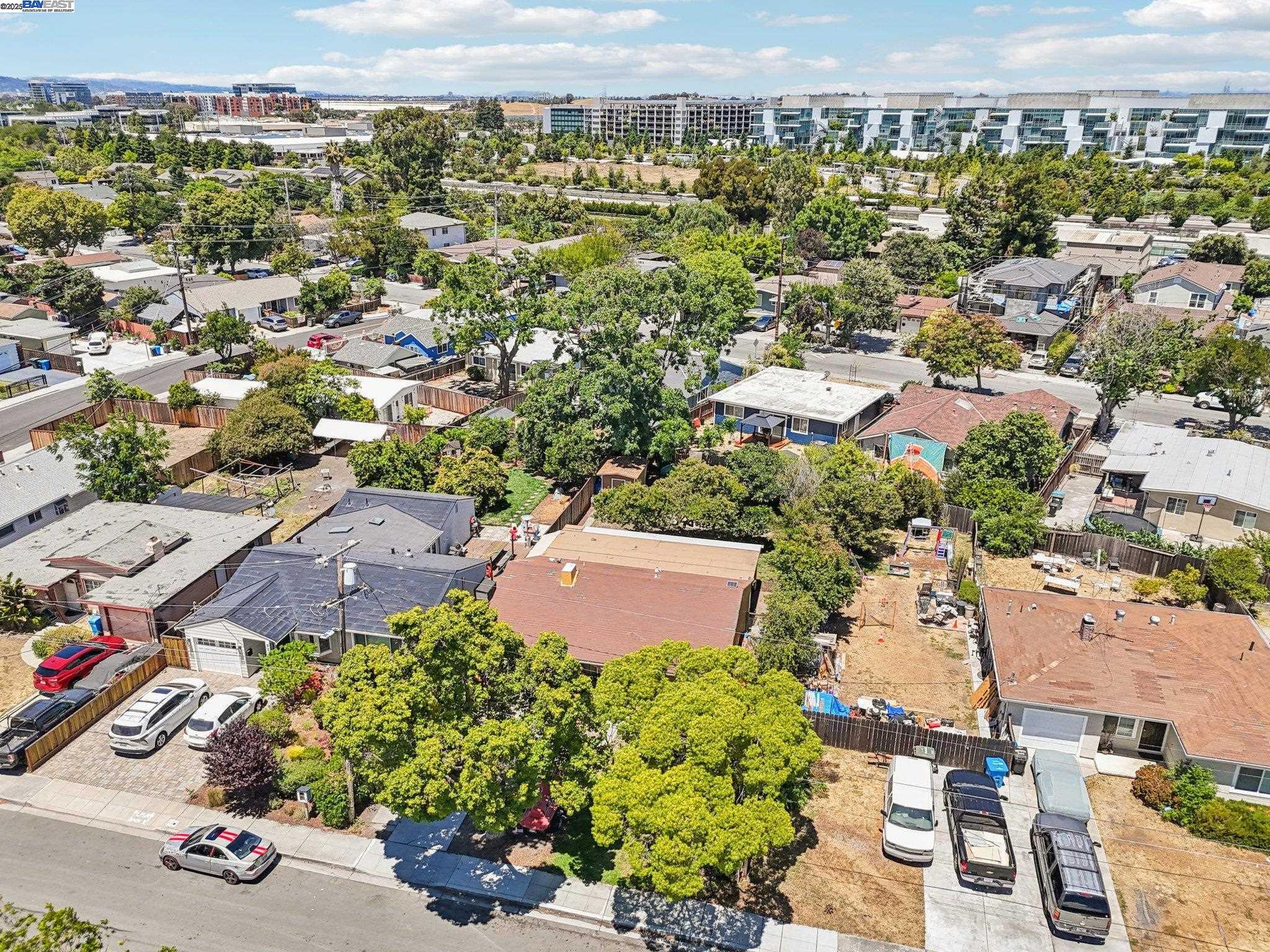 Detail Gallery Image 30 of 39 For 431 Hamilton Ave, Menlo Park,  CA 94025 - 3 Beds | 1 Baths