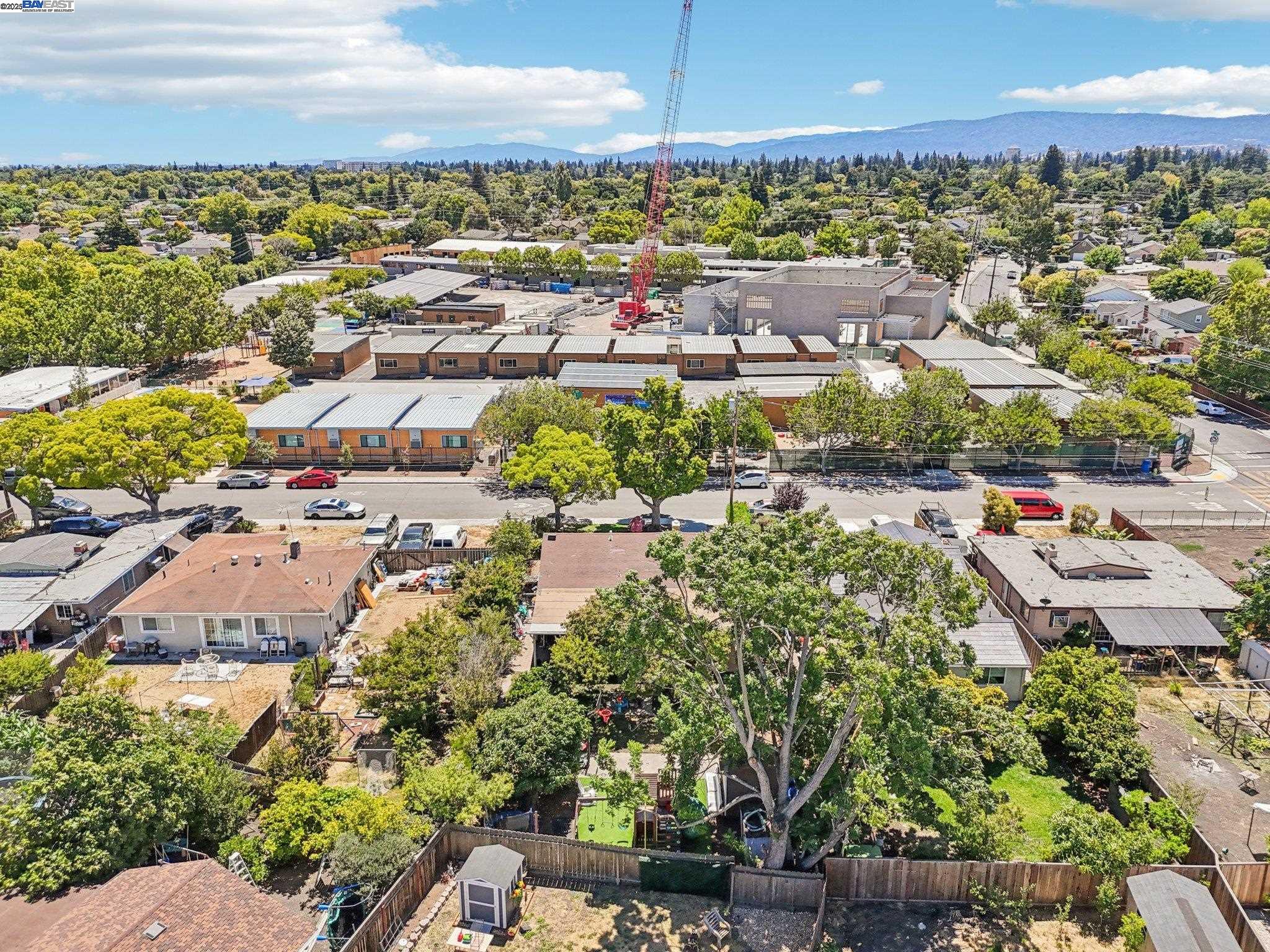 Detail Gallery Image 37 of 39 For 431 Hamilton Ave, Menlo Park,  CA 94025 - 3 Beds | 1 Baths