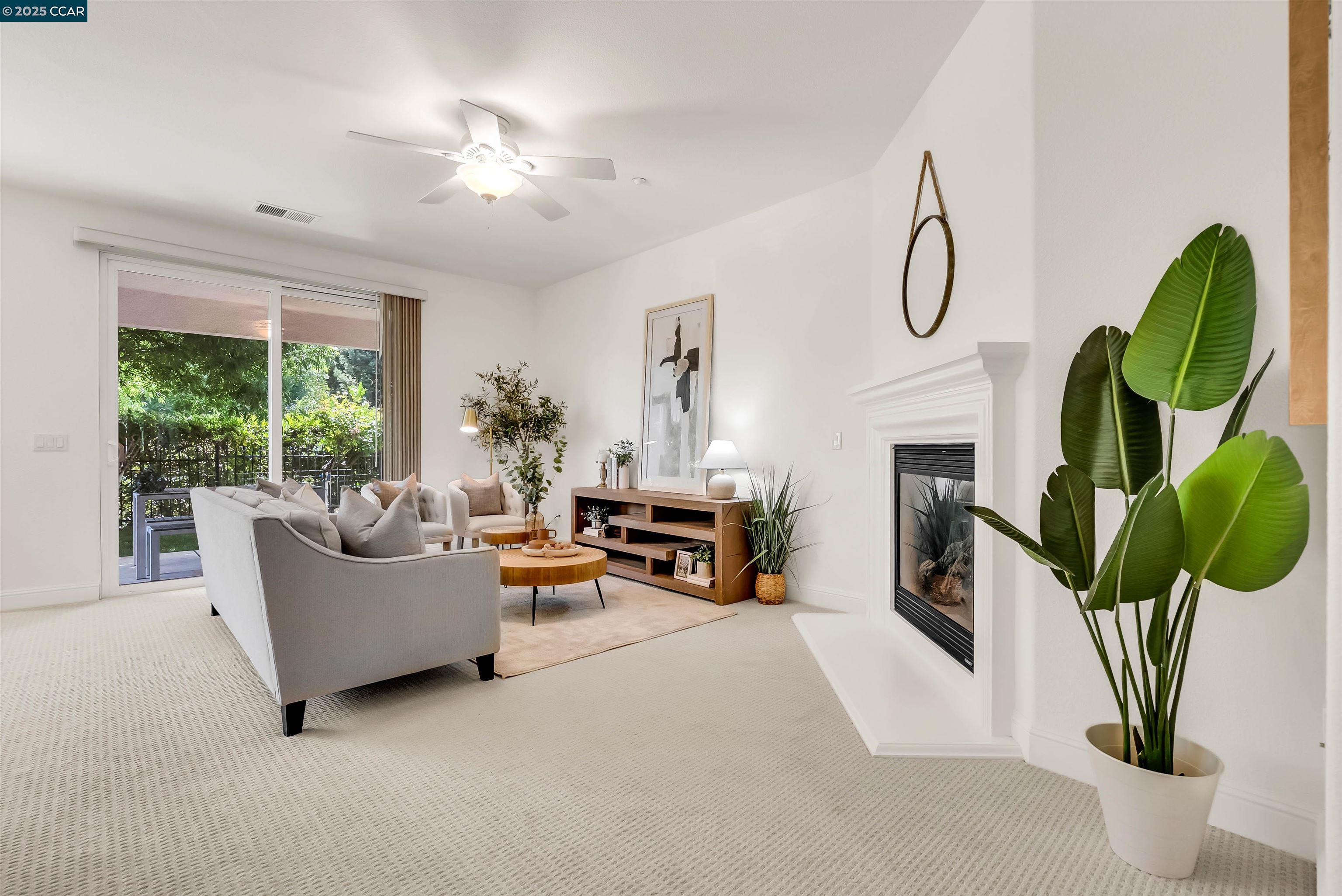 Detail Gallery Image 3 of 50 For 1013 Jay Jay Pl, Brentwood,  CA 94513 - 2 Beds | 2 Baths