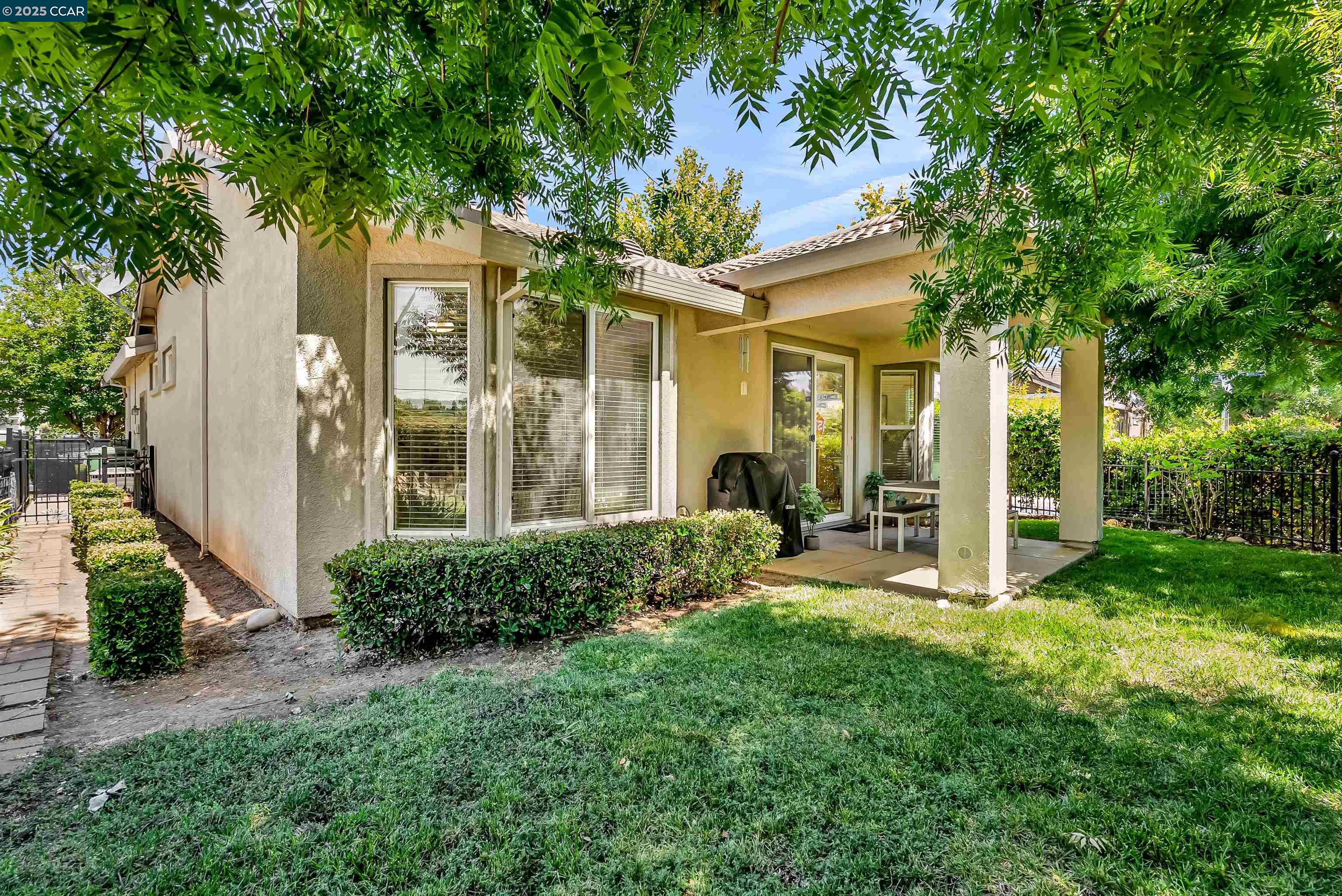 Detail Gallery Image 34 of 50 For 1013 Jay Jay Pl, Brentwood,  CA 94513 - 2 Beds | 2 Baths