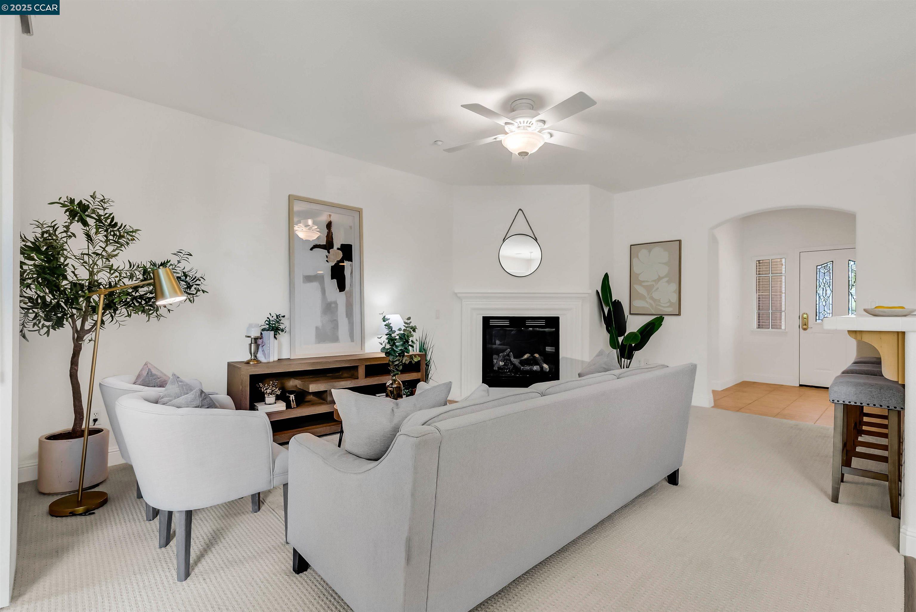 Detail Gallery Image 6 of 50 For 1013 Jay Jay Pl, Brentwood,  CA 94513 - 2 Beds | 2 Baths