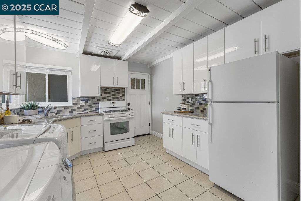 Detail Gallery Image 13 of 29 For 200 El Dorado Ave #12,  Danville,  CA 94526 - 2 Beds | 1 Baths