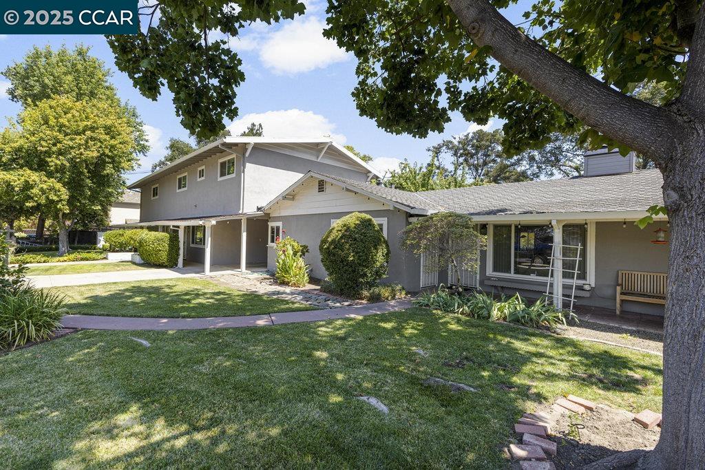 Detail Gallery Image 3 of 29 For 200 El Dorado Ave #12,  Danville,  CA 94526 - 2 Beds | 1 Baths