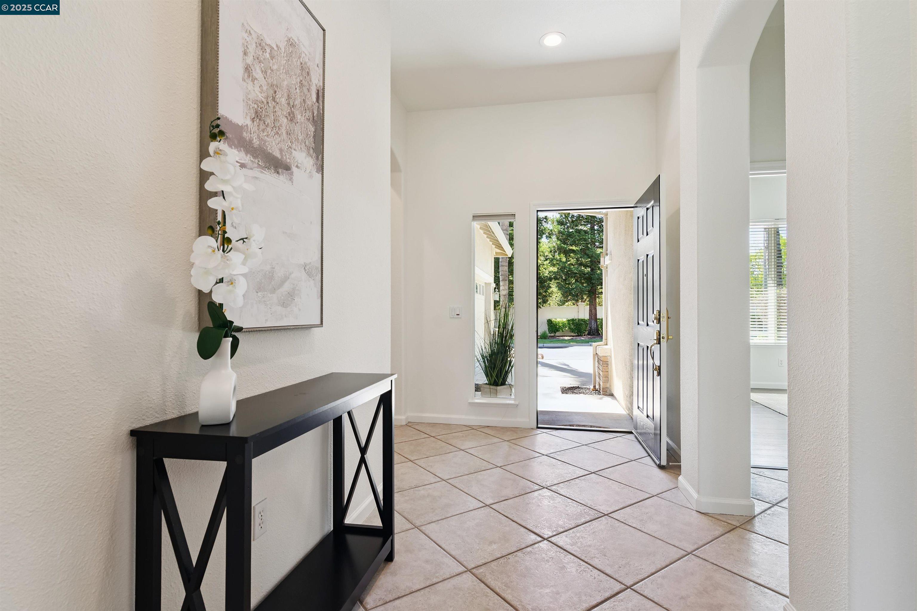 Detail Gallery Image 4 of 39 For 595 Pomona Dr, Brentwood,  CA 94513 - 3 Beds | 2 Baths