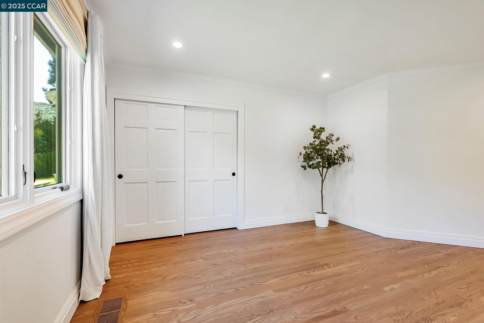 Detail Gallery Image 35 of 60 For 21 Carriage Ct, Alamo,  CA 94507 - 4 Beds | 2/1 Baths