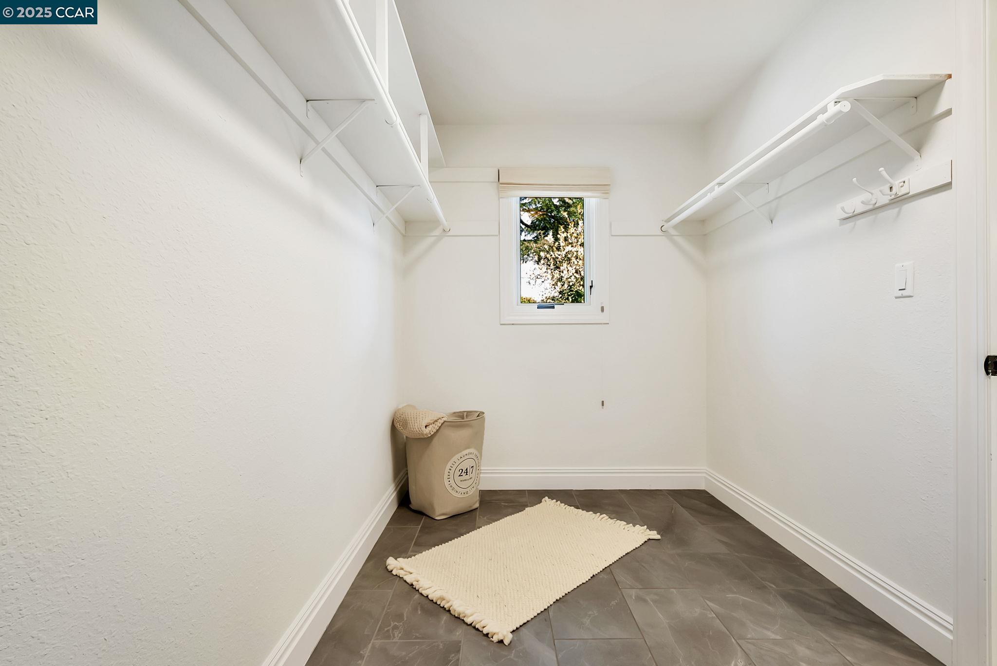 Detail Gallery Image 39 of 60 For 21 Carriage Ct, Alamo,  CA 94507 - 4 Beds | 2/1 Baths