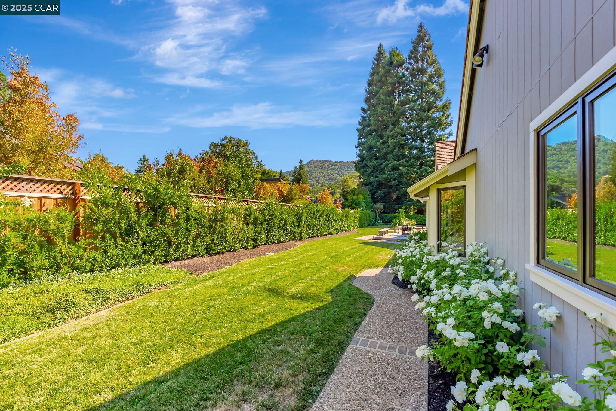 Detail Gallery Image 58 of 60 For 21 Carriage Ct, Alamo,  CA 94507 - 4 Beds | 2/1 Baths