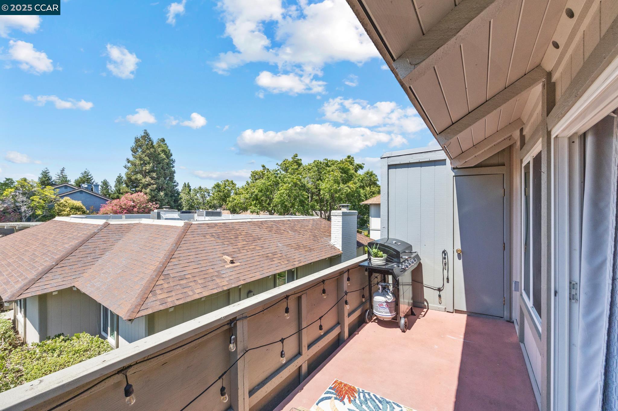 Detail Gallery Image 21 of 41 For 825 Oak Grove Rd #62,  Concord,  CA 94518 - 2 Beds | 1 Baths