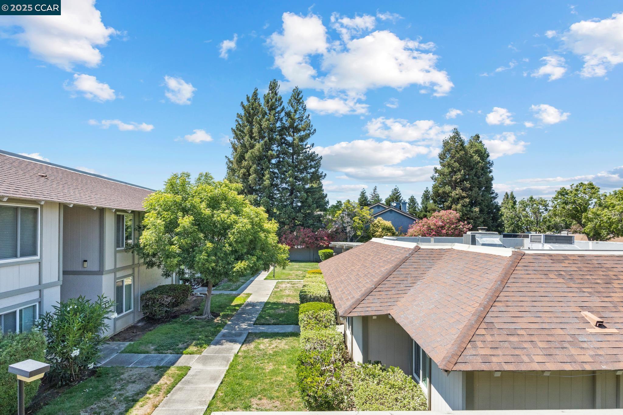 Detail Gallery Image 22 of 41 For 825 Oak Grove Rd #62,  Concord,  CA 94518 - 2 Beds | 1 Baths