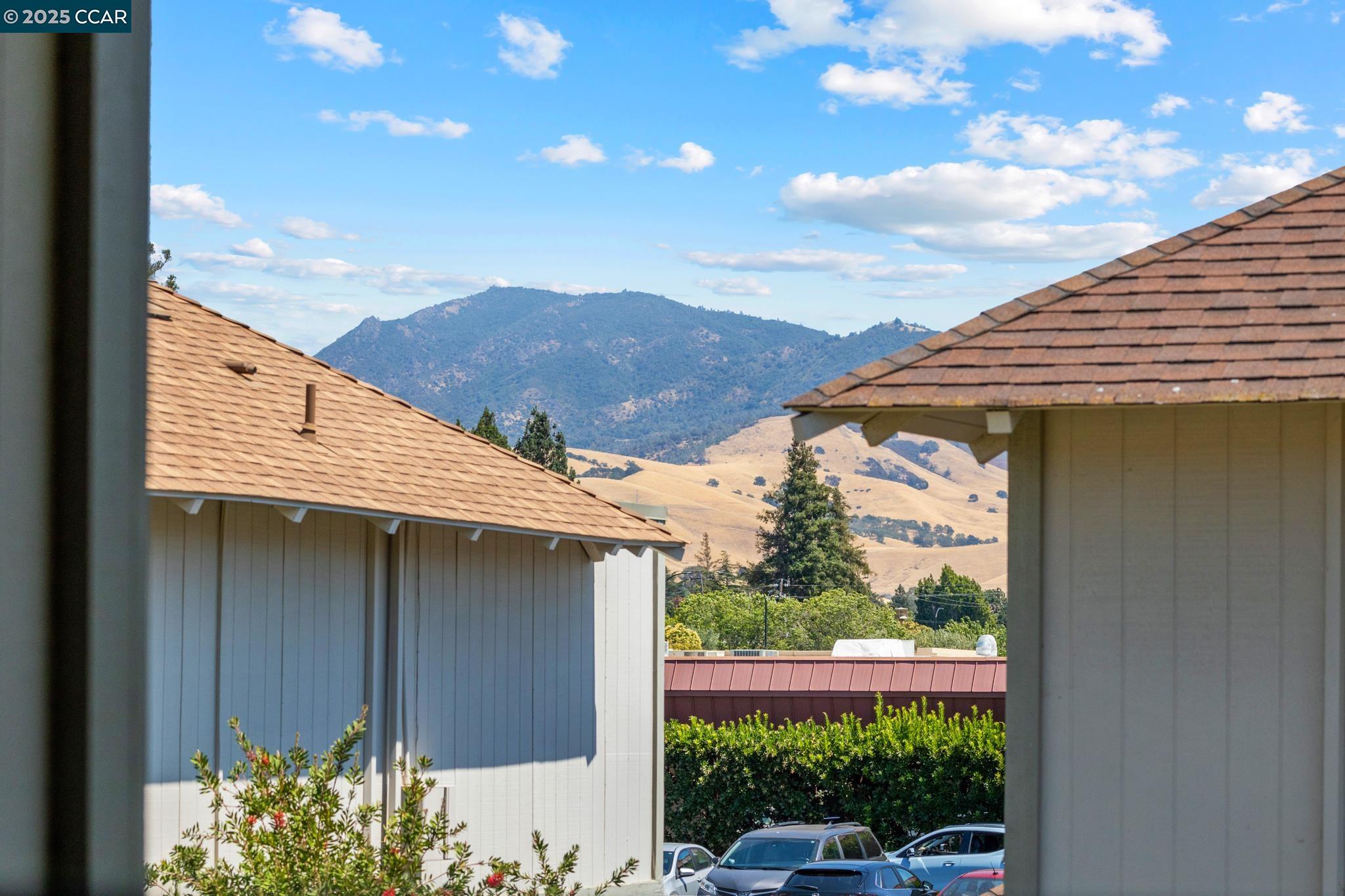 Detail Gallery Image 24 of 41 For 825 Oak Grove Rd #62,  Concord,  CA 94518 - 2 Beds | 1 Baths