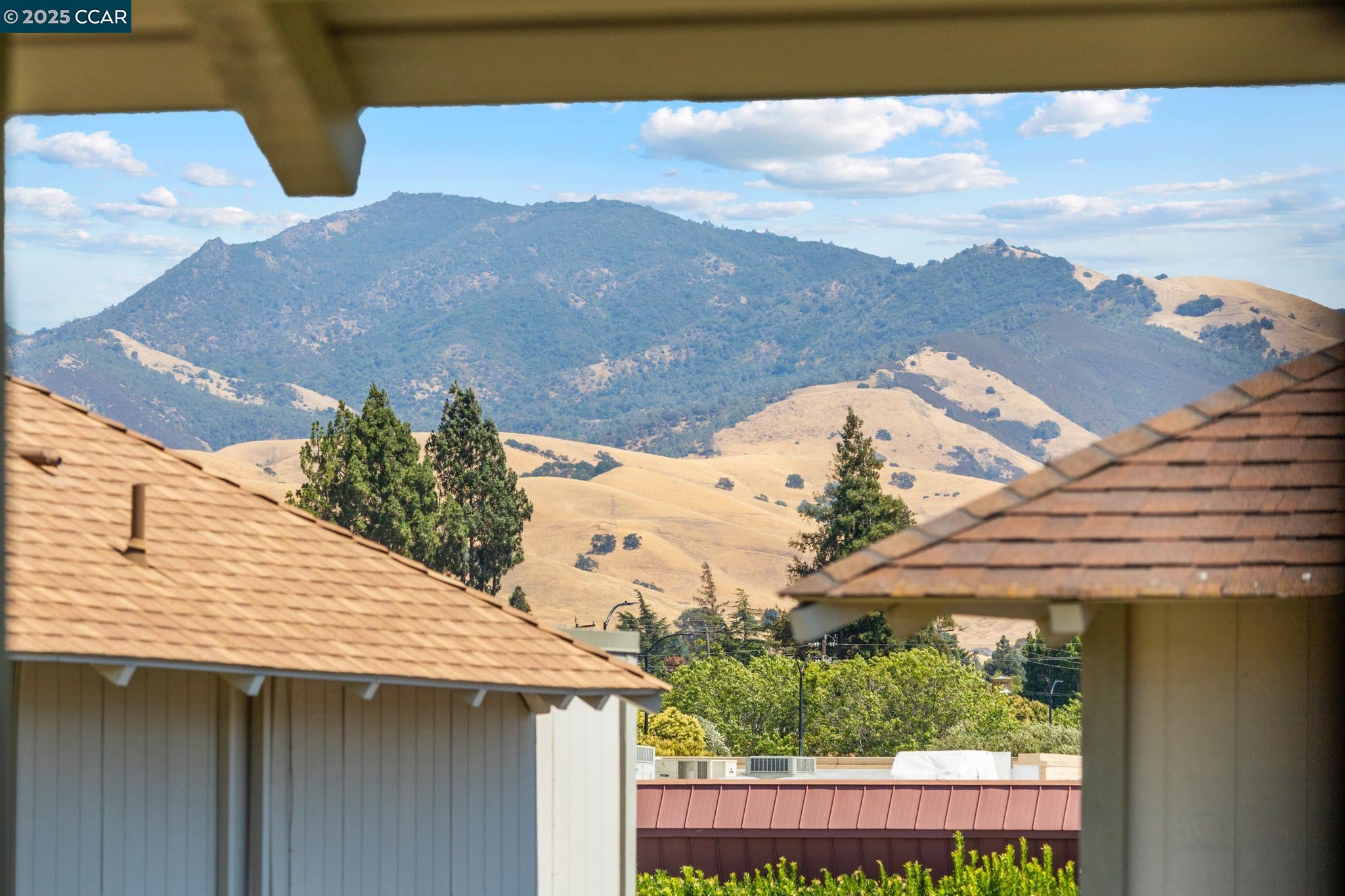 Detail Gallery Image 25 of 41 For 825 Oak Grove Rd #62,  Concord,  CA 94518 - 2 Beds | 1 Baths