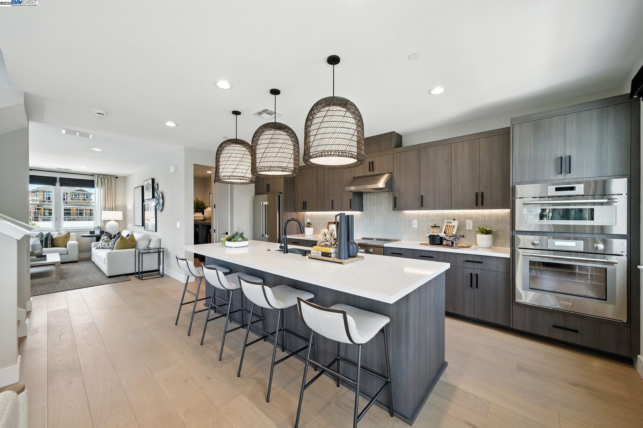 Detail Gallery Image 11 of 36 For 4707 Marengo Loop, Livermore,  CA 94551 - 4 Beds | 3/1 Baths