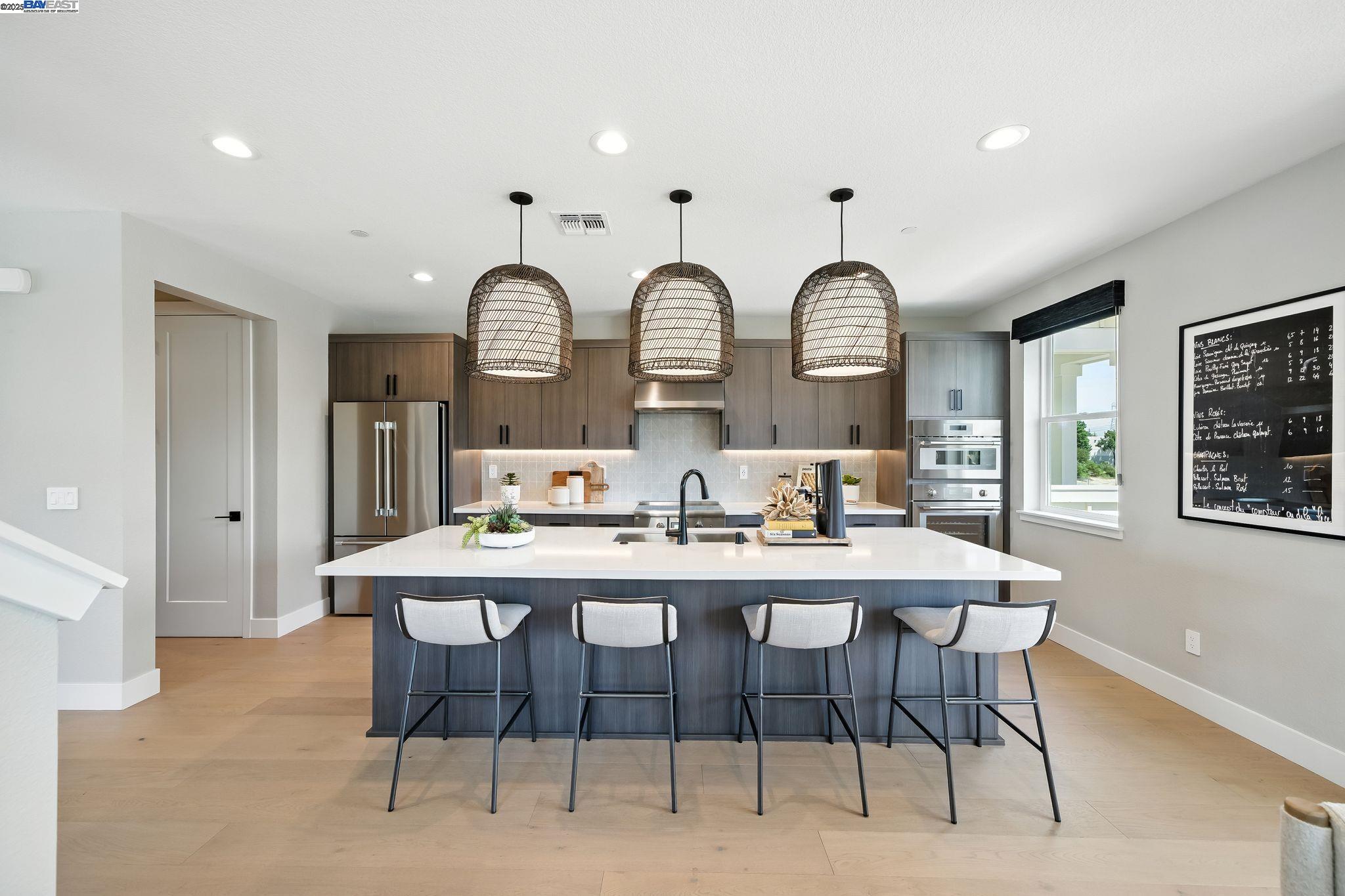 Detail Gallery Image 14 of 36 For 4707 Marengo Common, Livermore,  CA 94551 - 4 Beds | 3/1 Baths