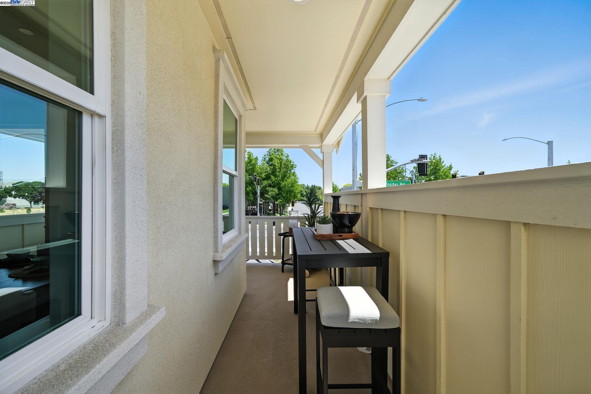 Detail Gallery Image 20 of 36 For 4707 Marengo Loop, Livermore,  CA 94551 - 4 Beds | 3/1 Baths