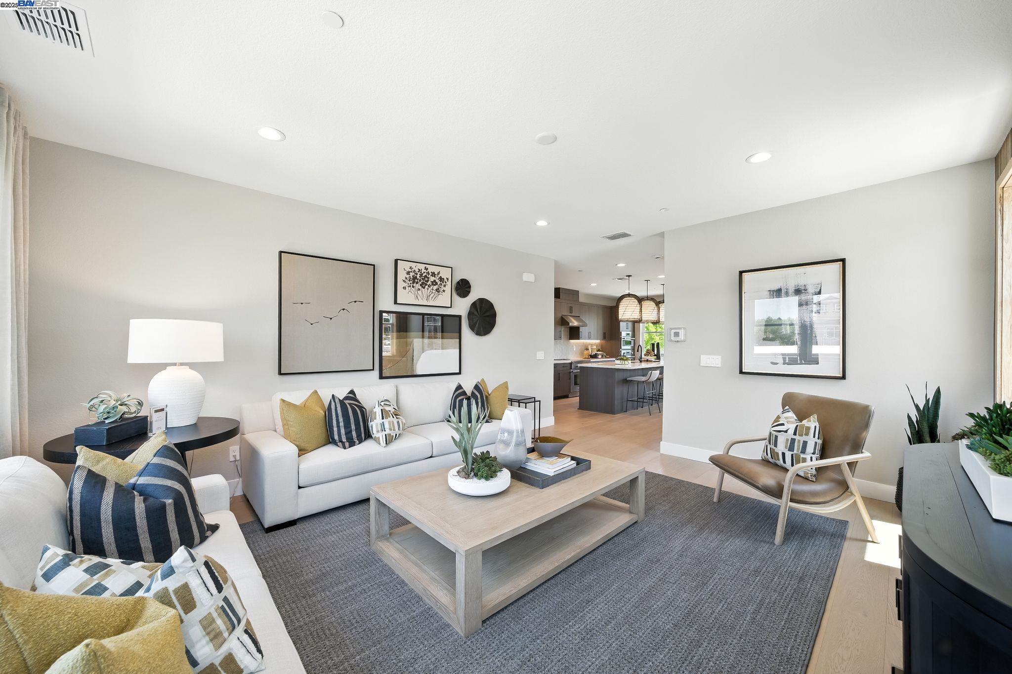 Detail Gallery Image 8 of 36 For 4707 Marengo Common, Livermore,  CA 94551 - 4 Beds | 3/1 Baths