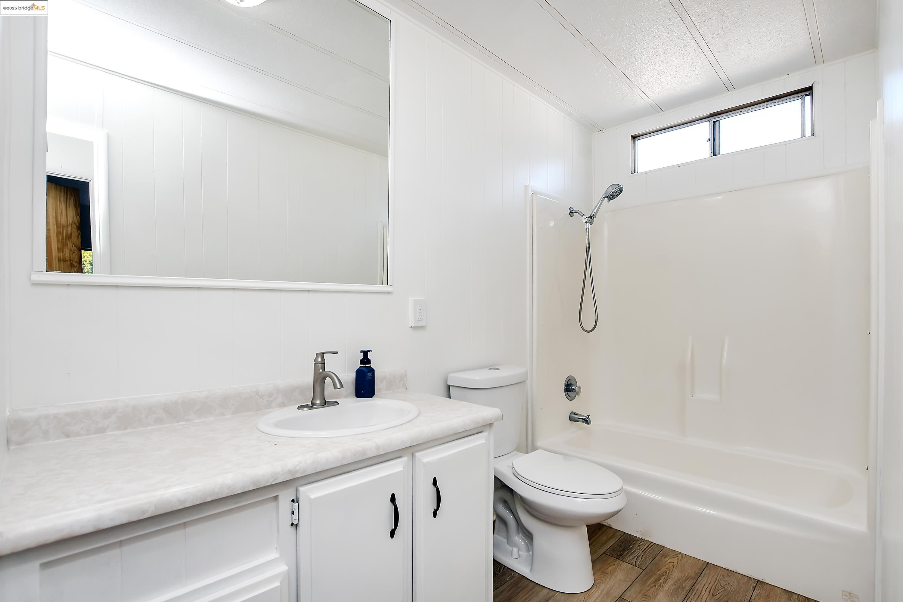 Detail Gallery Image 22 of 35 For 123 Phyllis Ct #123,  Vallejo,  CA 94590 - 3 Beds | 2 Baths