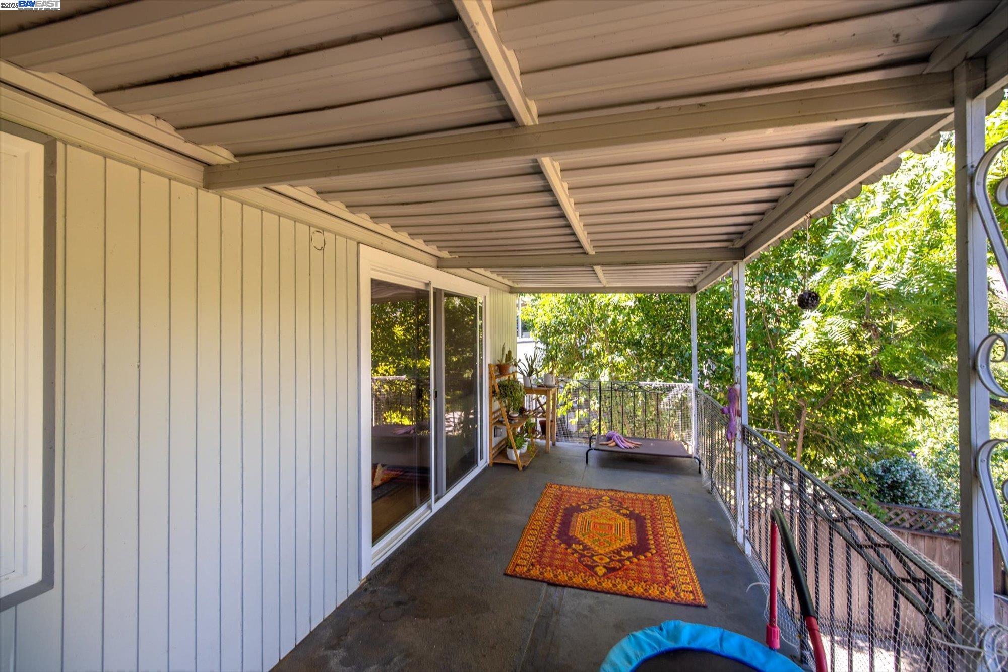 Detail Gallery Image 20 of 60 For 3412 Wyman St, Oakland,  CA 94619 - 3 Beds | 2 Baths