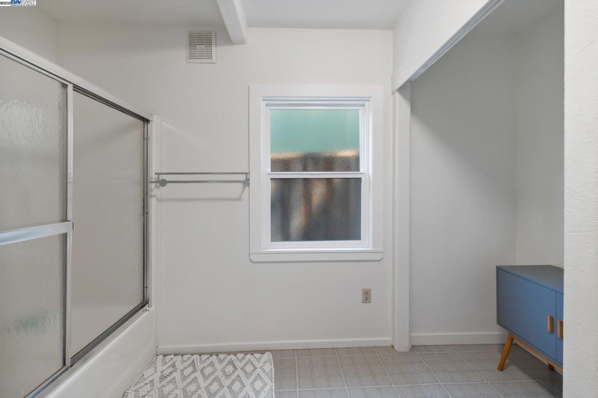 Detail Gallery Image 35 of 60 For 3412 Wyman St, Oakland,  CA 94619 - 3 Beds | 2 Baths