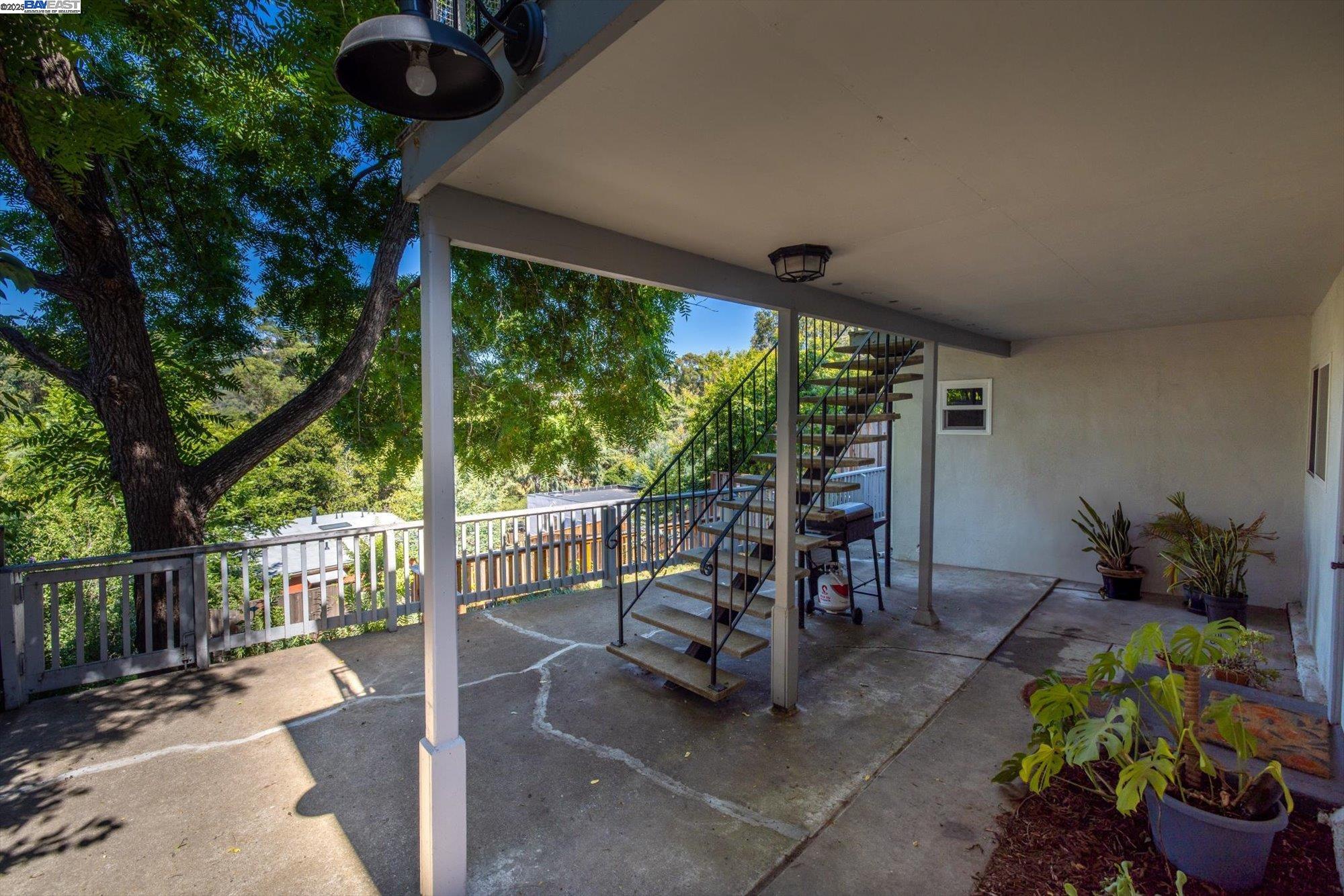 Detail Gallery Image 38 of 60 For 3412 Wyman St, Oakland,  CA 94619 - 3 Beds | 2 Baths