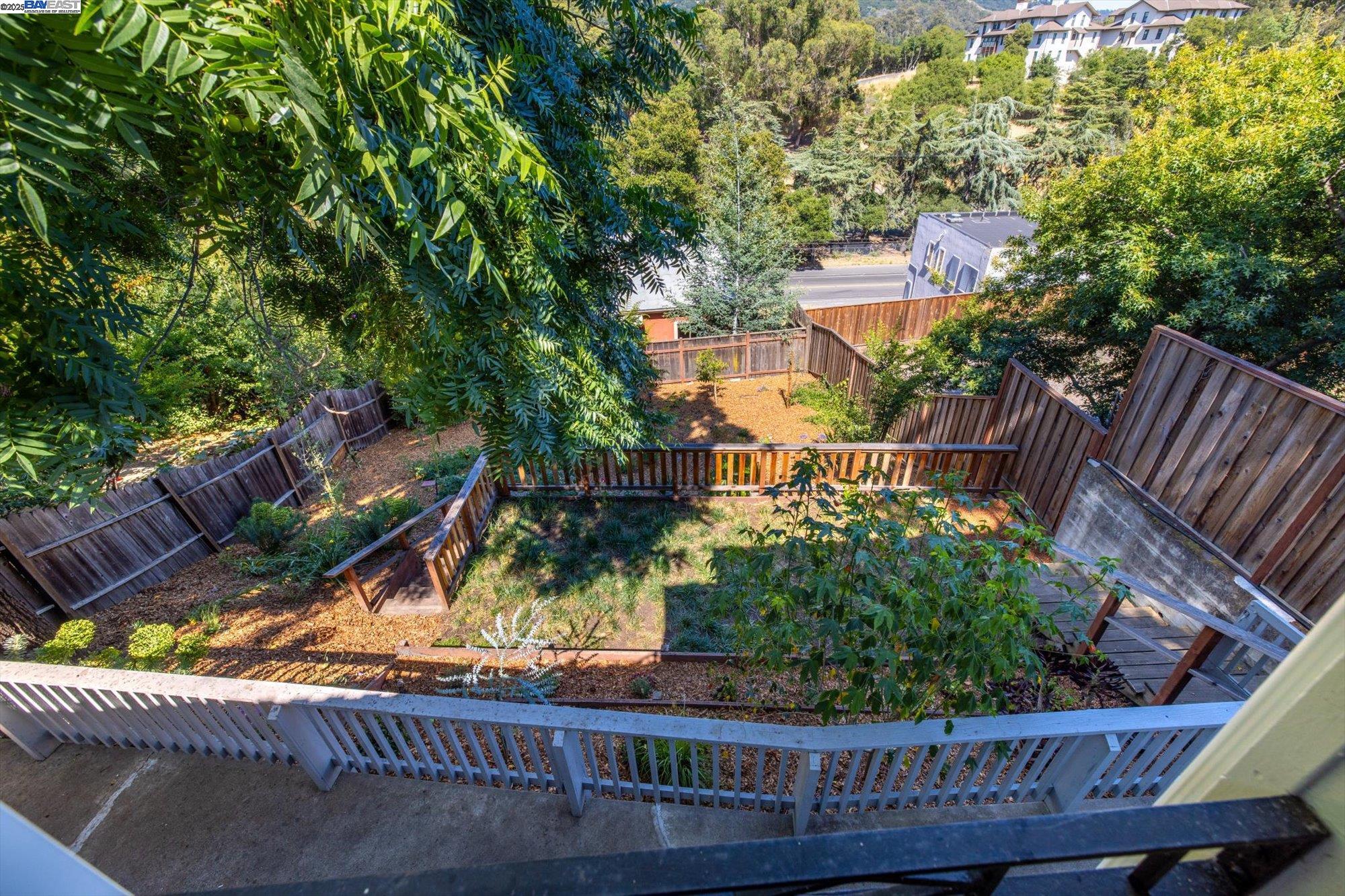 Detail Gallery Image 39 of 60 For 3412 Wyman St, Oakland,  CA 94619 - 3 Beds | 2 Baths