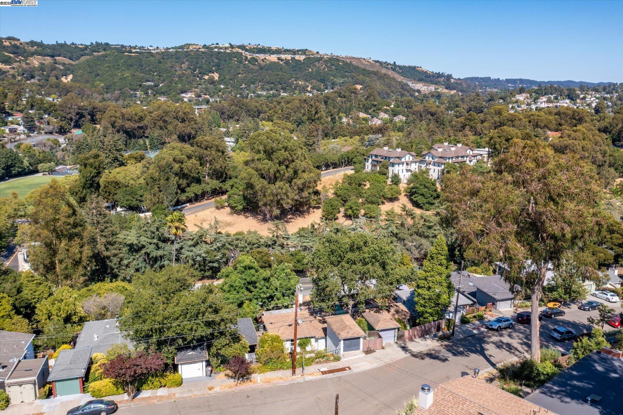 Detail Gallery Image 52 of 60 For 3412 Wyman St, Oakland,  CA 94619 - 3 Beds | 2 Baths