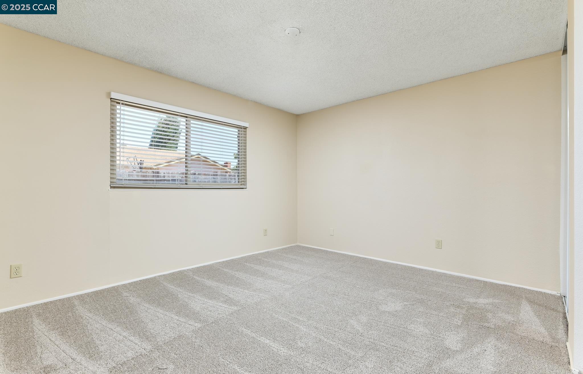 Detail Gallery Image 17 of 21 For 88 Newport Way, Suisun City,  CA 94585 - 3 Beds | 2 Baths