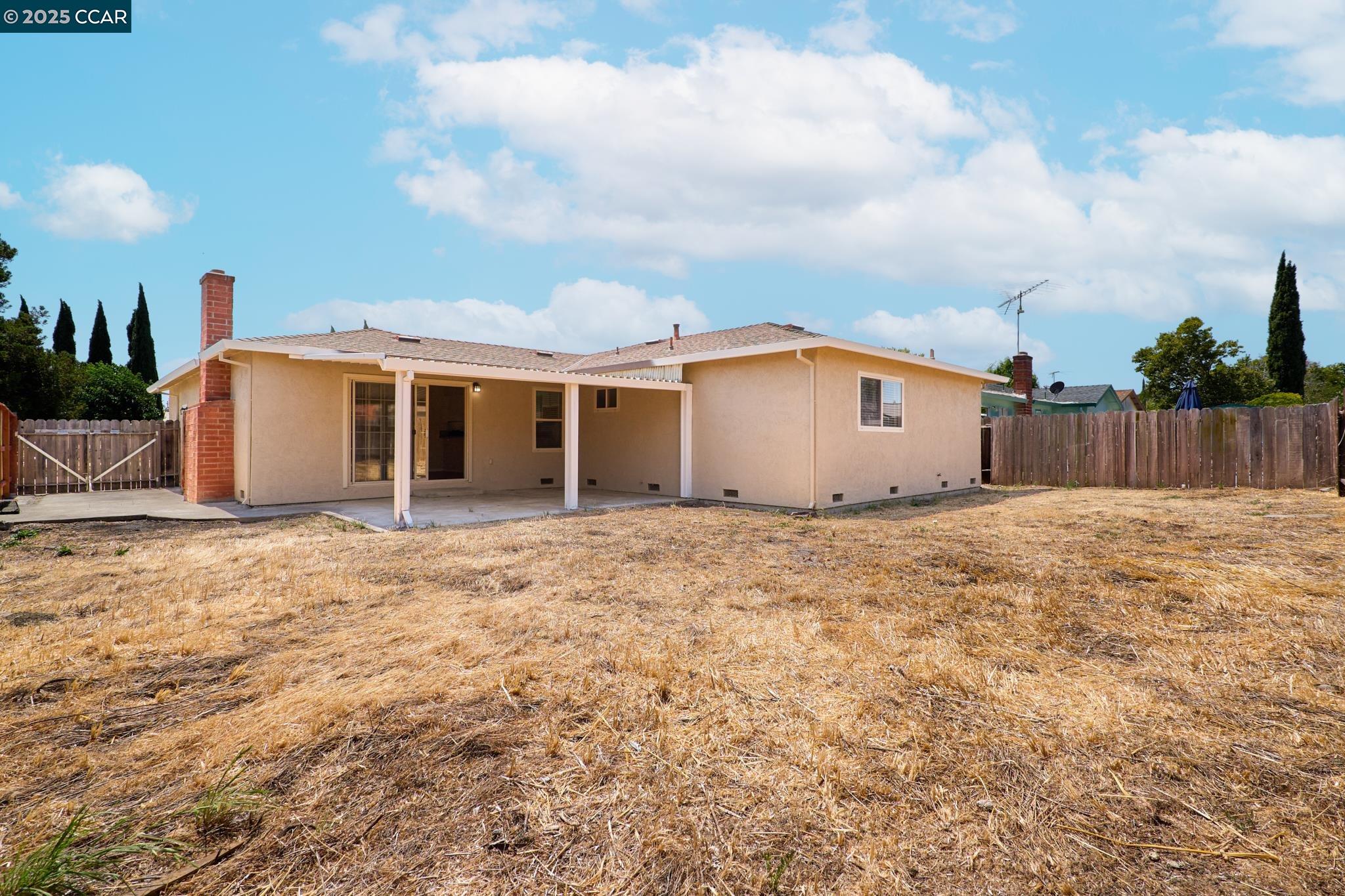 Detail Gallery Image 18 of 21 For 88 Newport Way, Suisun City,  CA 94585 - 3 Beds | 2 Baths