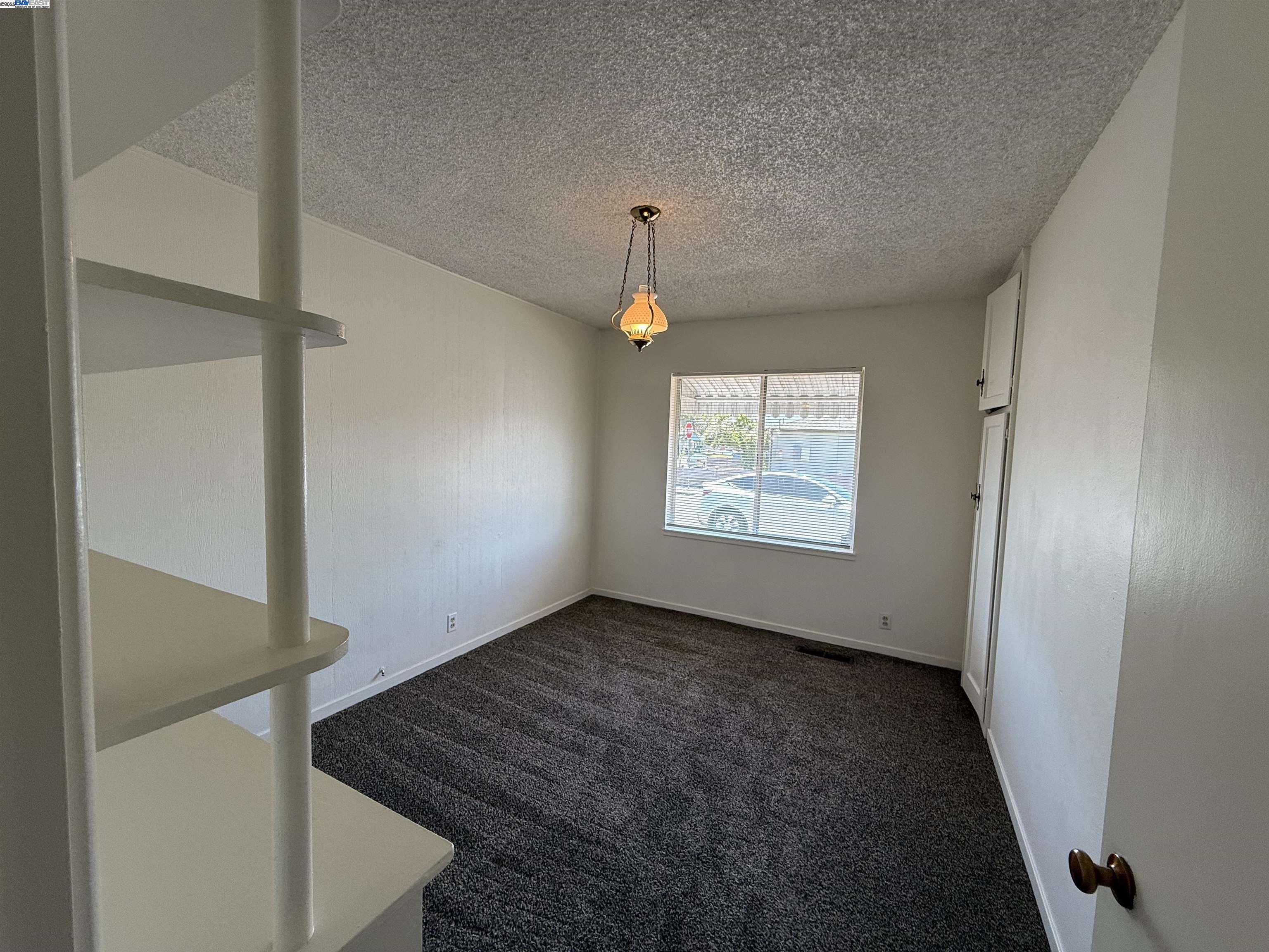 Detail Gallery Image 9 of 15 For 14835 Farnsworth St, San Leandro,  CA 94579 - 3 Beds | 2 Baths