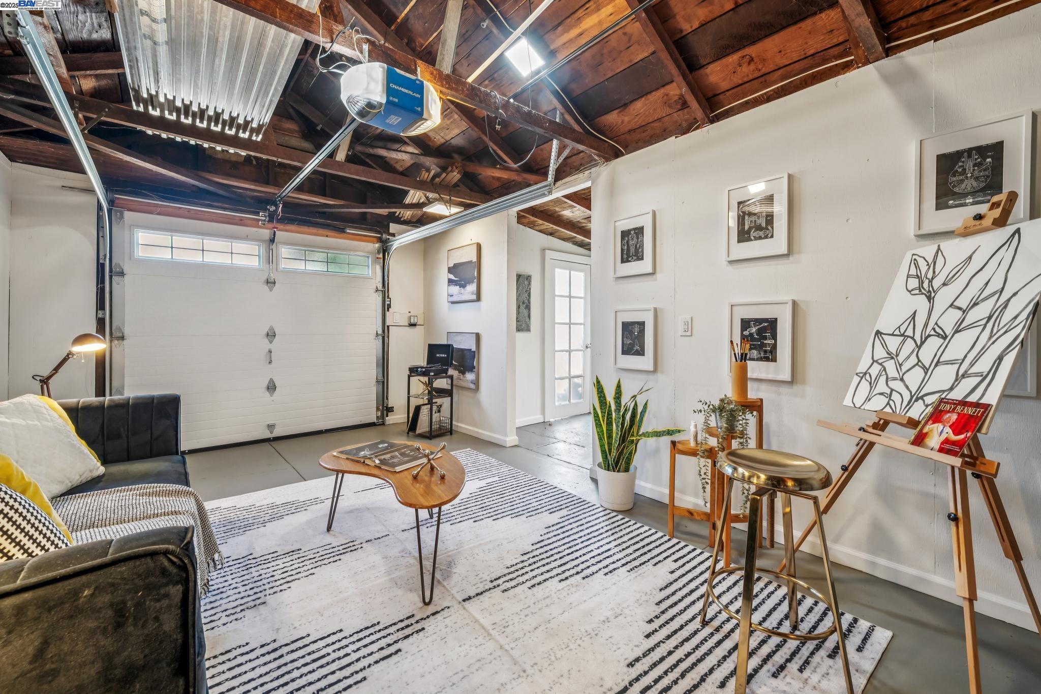 Detail Gallery Image 40 of 46 For 1712 Broadway, Alameda,  CA 94501 - 3 Beds | 2 Baths
