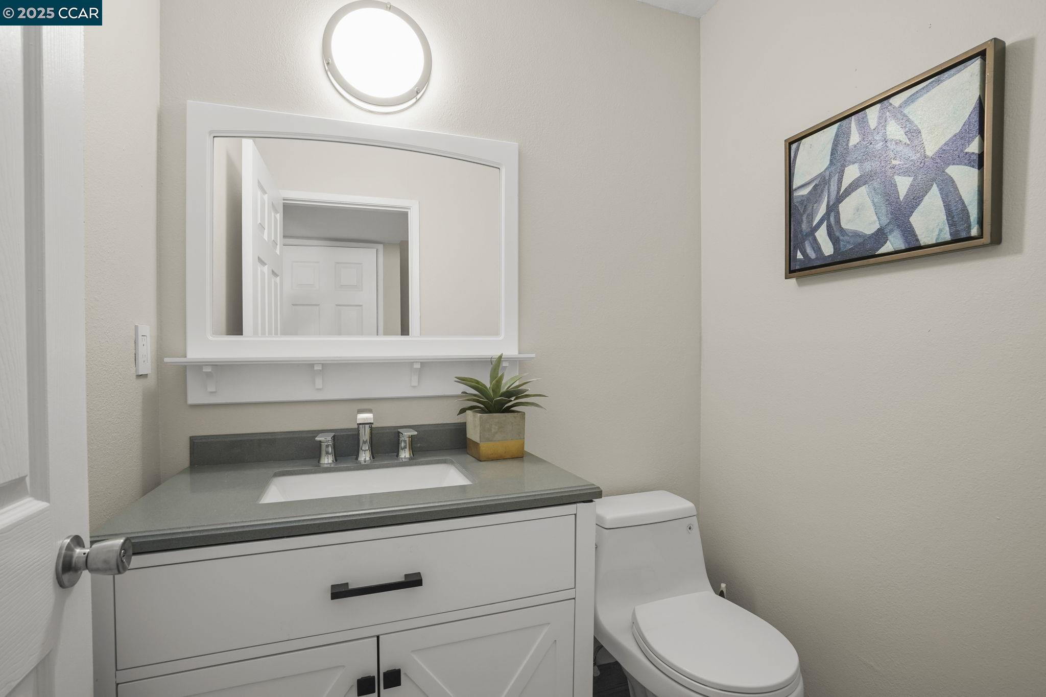 Detail Gallery Image 16 of 24 For 1879 Saint Phillip Ct, Concord,  CA 94519 - 4 Beds | 2/1 Baths