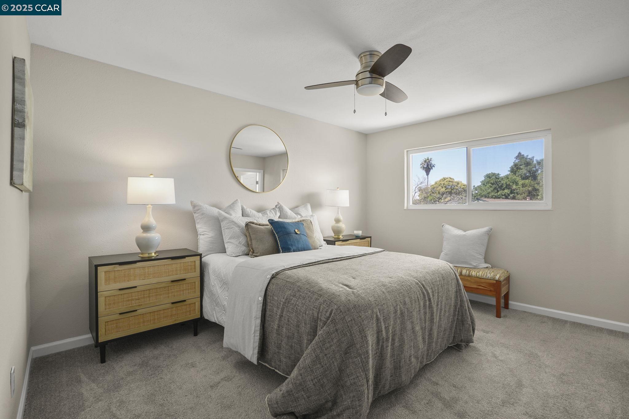 Detail Gallery Image 8 of 24 For 1879 Saint Phillip Ct, Concord,  CA 94519 - 4 Beds | 2/1 Baths