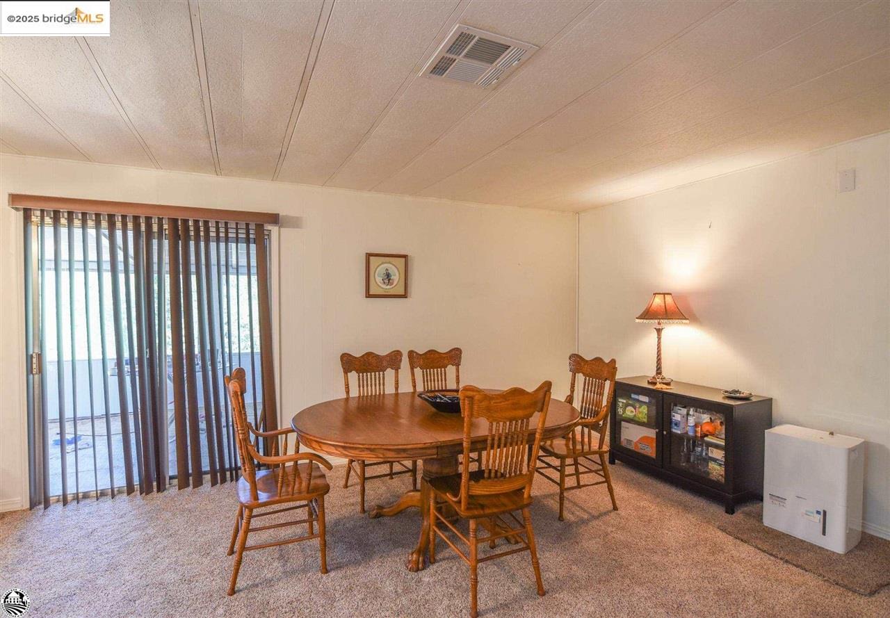Detail Gallery Image 14 of 53 For 22440 Gunsight Rd, Sonora,  CA 95370-9351 - 2 Beds | 2 Baths