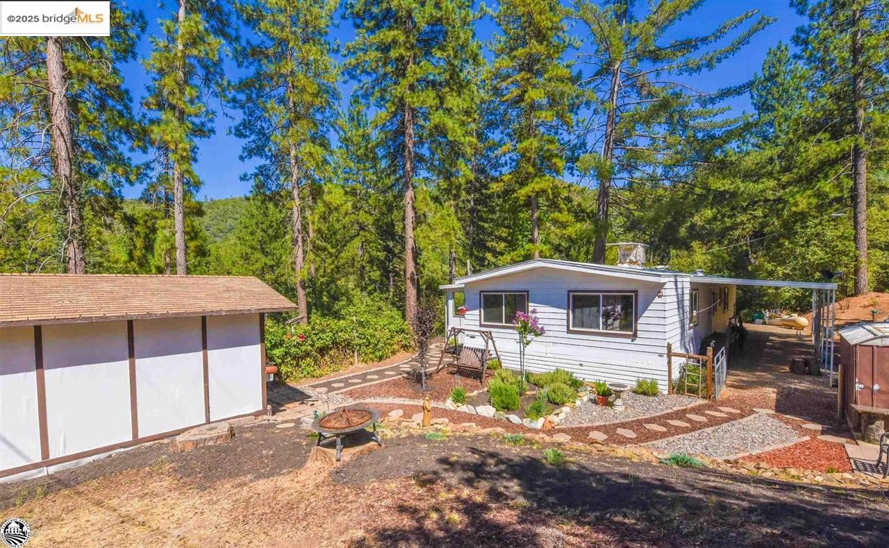 Detail Gallery Image 3 of 53 For 22440 Gunsight Rd, Sonora,  CA 95370-9351 - 2 Beds | 2 Baths