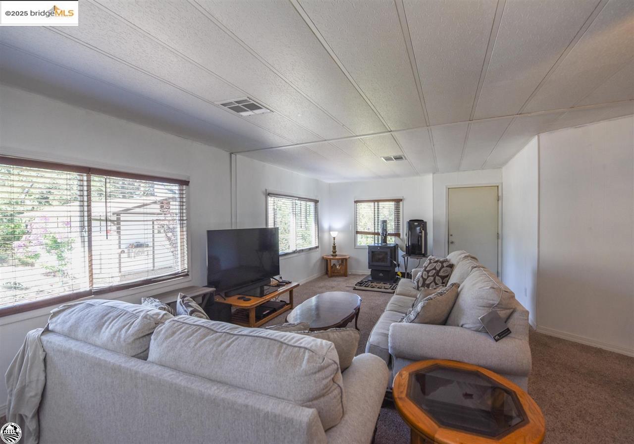 Detail Gallery Image 23 of 53 For 22440 Gunsight Rd, Sonora,  CA 95370-9351 - 2 Beds | 2 Baths