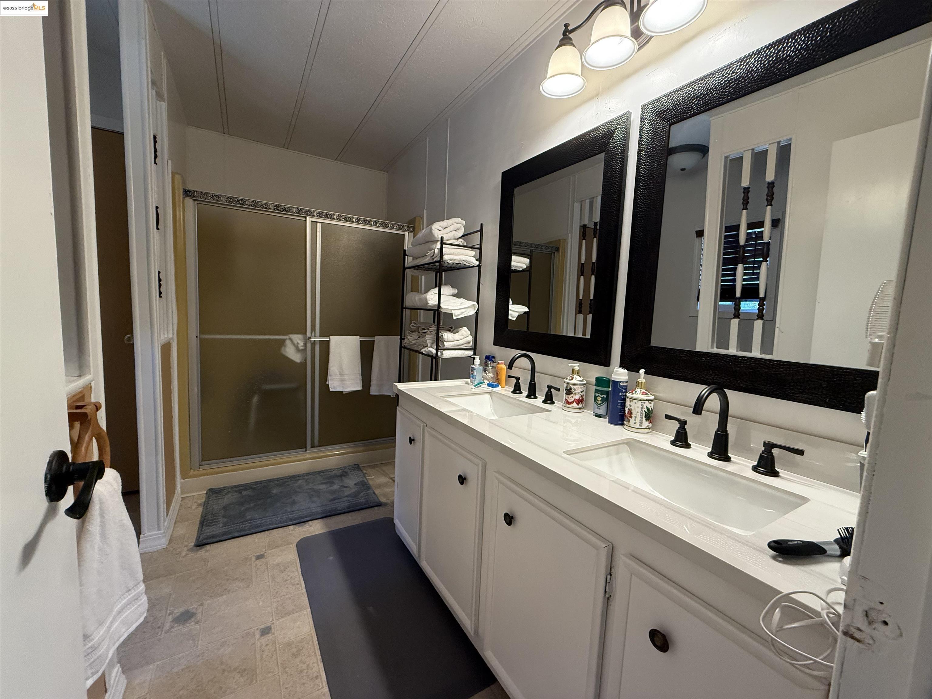 Detail Gallery Image 27 of 53 For 22440 Gunsight Rd, Sonora,  CA 95370-9351 - 2 Beds | 2 Baths