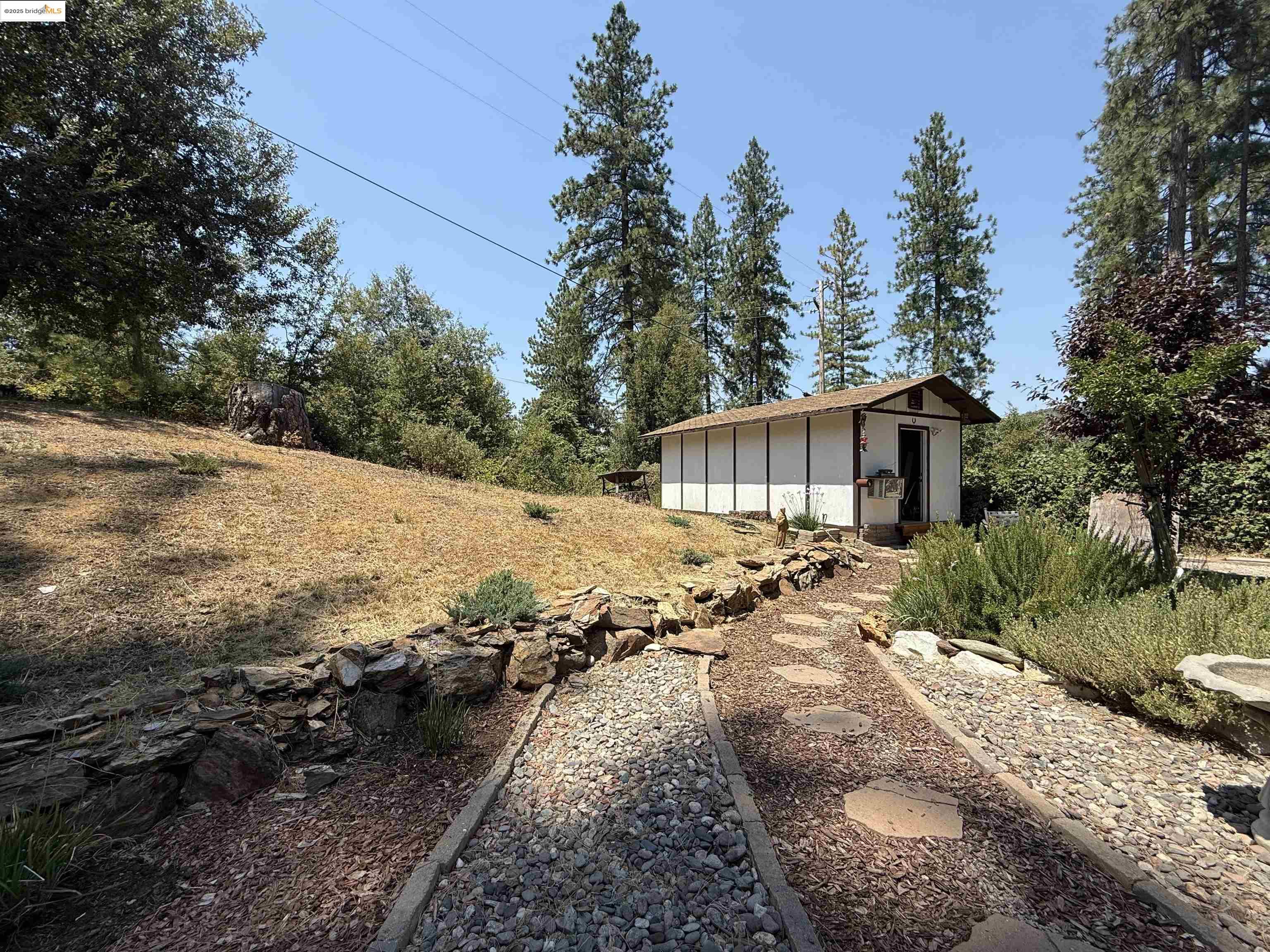 Detail Gallery Image 52 of 53 For 22440 Gunsight Rd, Sonora,  CA 95370-9351 - 2 Beds | 2 Baths