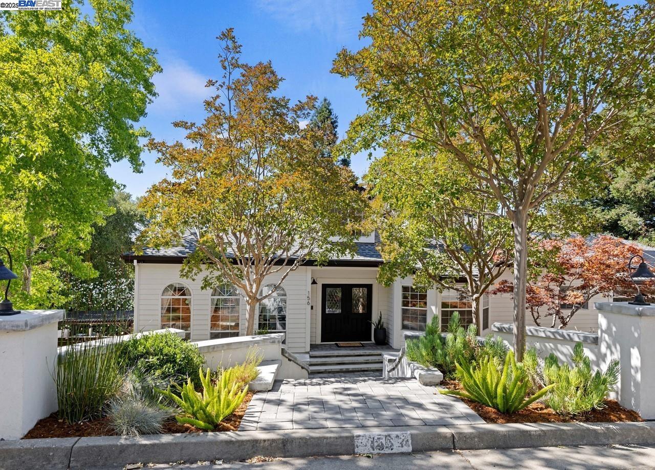 Detail Gallery Image 1 of 60 For 156 Del Monte Dr, Walnut Creek,  CA 94595 - 4 Beds | 4 Baths