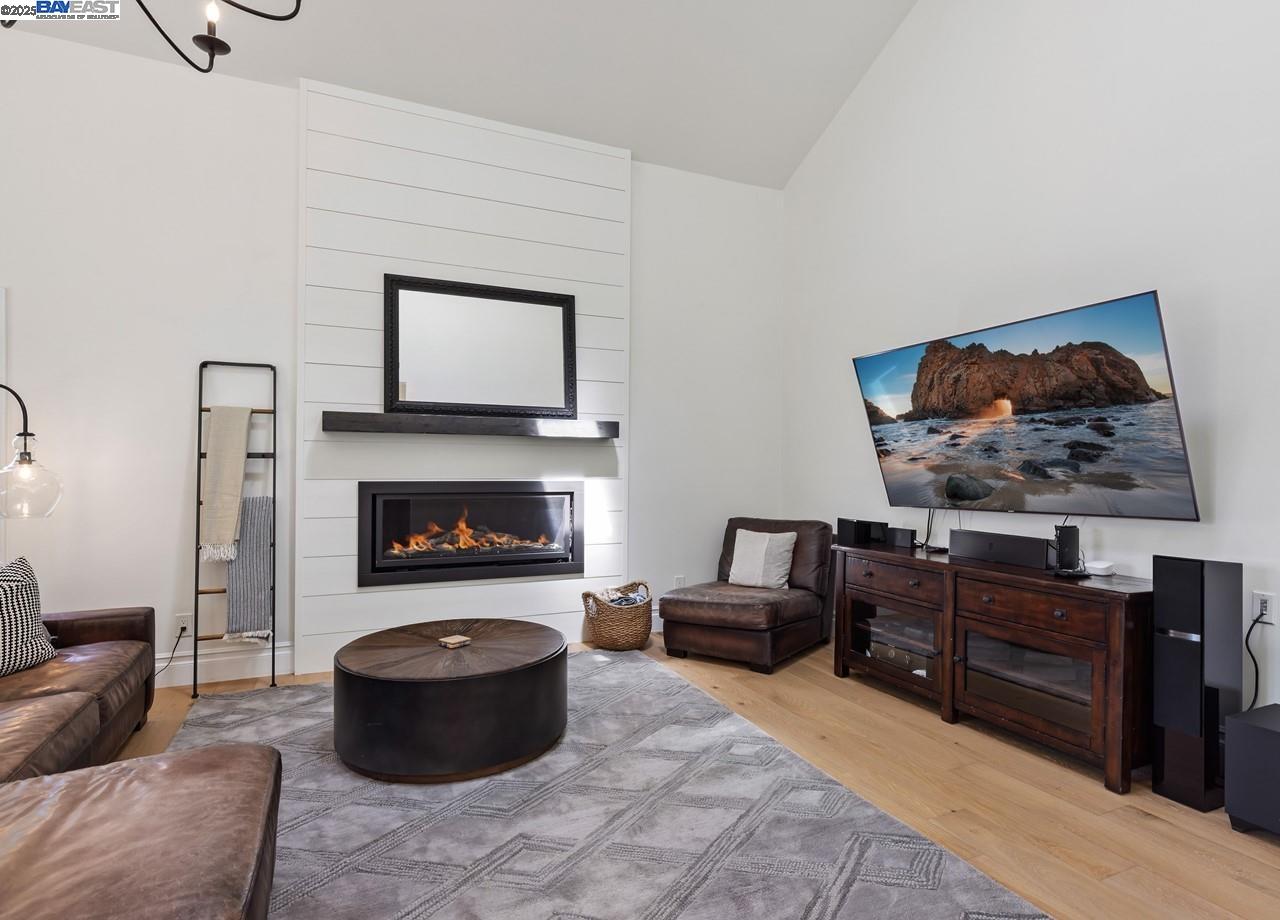Detail Gallery Image 20 of 60 For 156 Del Monte Dr, Walnut Creek,  CA 94595 - 4 Beds | 4 Baths