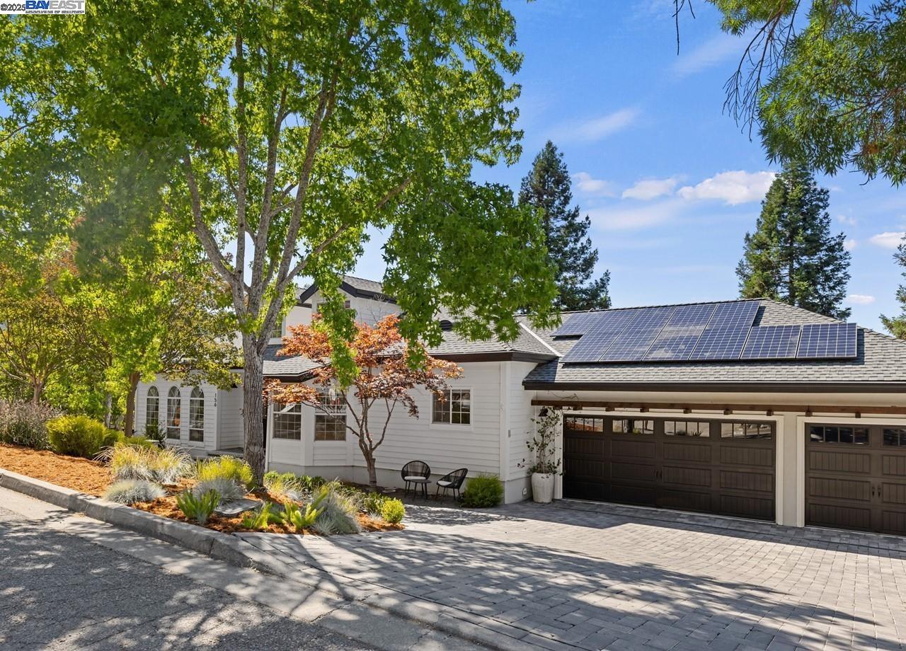 Detail Gallery Image 3 of 60 For 156 Del Monte Dr, Walnut Creek,  CA 94595 - 4 Beds | 4 Baths