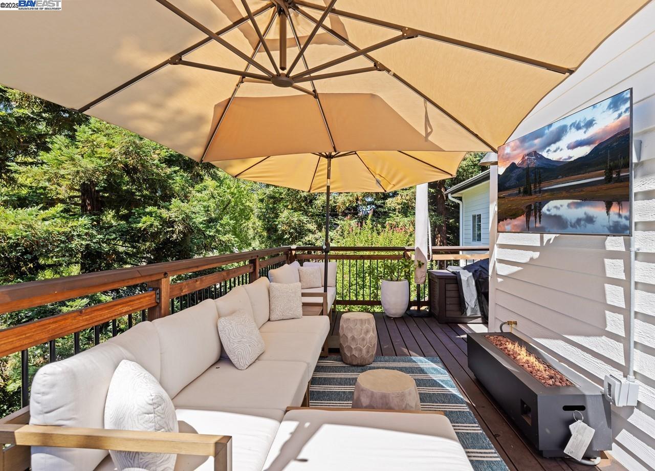 Detail Gallery Image 25 of 60 For 156 Del Monte Dr, Walnut Creek,  CA 94595 - 4 Beds | 4 Baths