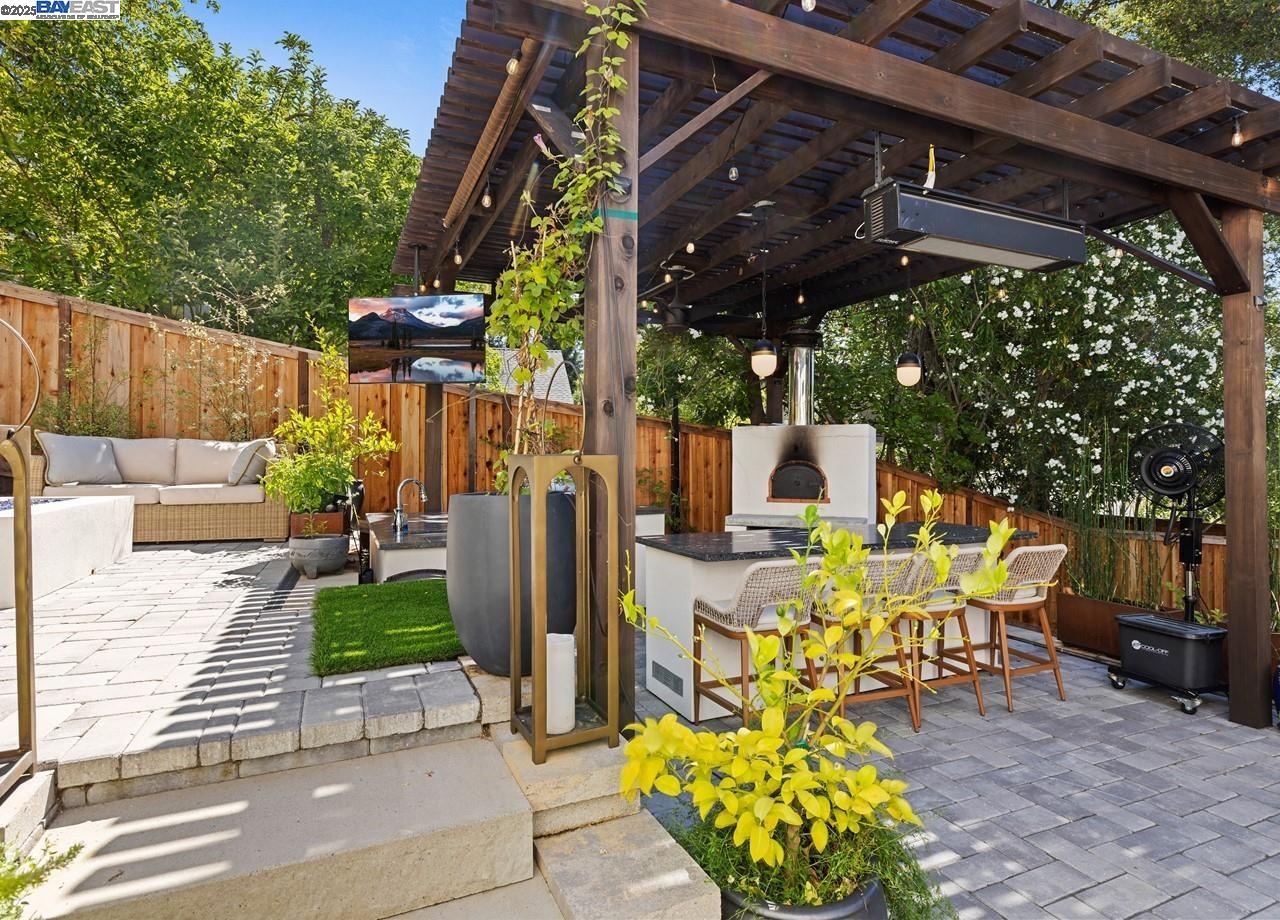 Detail Gallery Image 48 of 60 For 156 Del Monte Dr, Walnut Creek,  CA 94595 - 4 Beds | 4 Baths