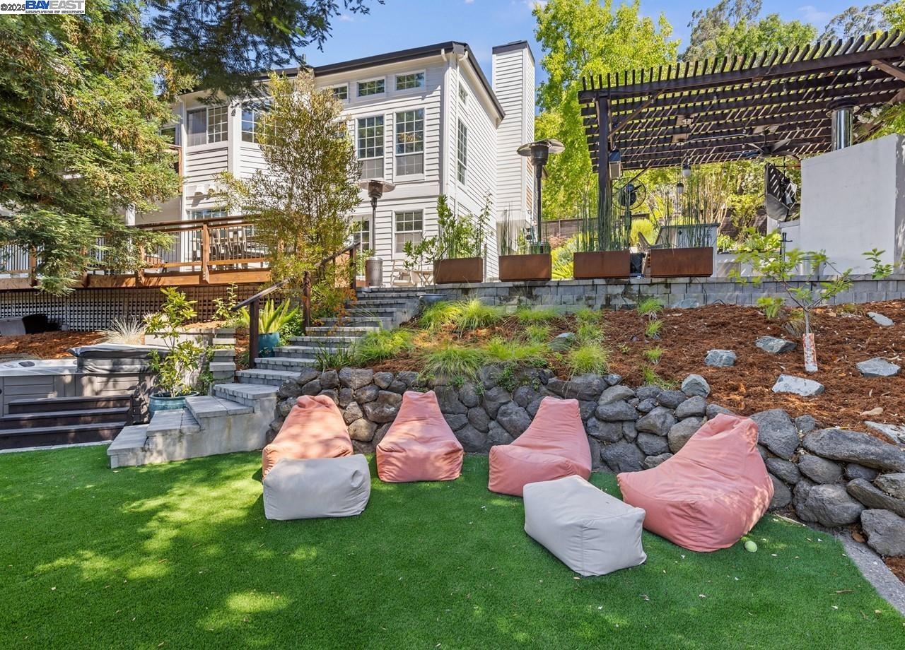 Detail Gallery Image 50 of 60 For 156 Del Monte Dr, Walnut Creek,  CA 94595 - 4 Beds | 4 Baths