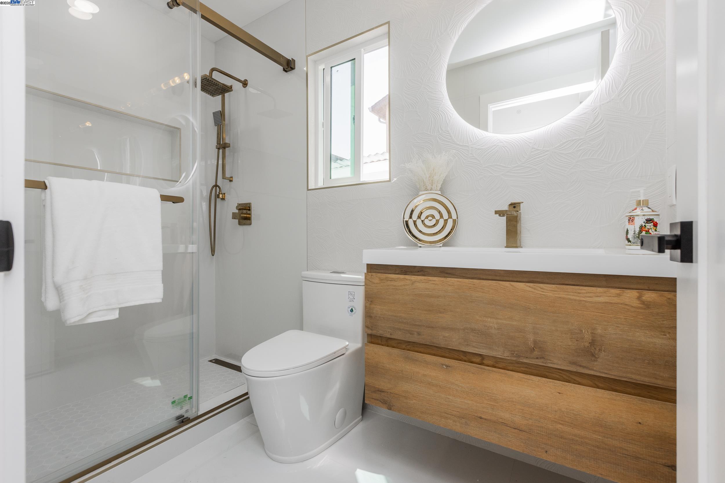 Detail Gallery Image 13 of 27 For 955 Big Bear Ct, Milpitas,  CA 95035 - 2 Beds | 2 Baths