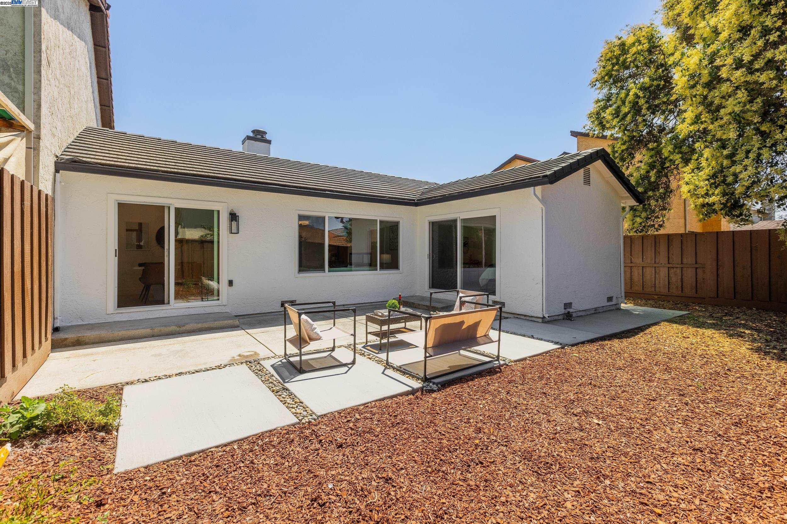 Detail Gallery Image 20 of 27 For 955 Big Bear Ct, Milpitas,  CA 95035 - 2 Beds | 2 Baths