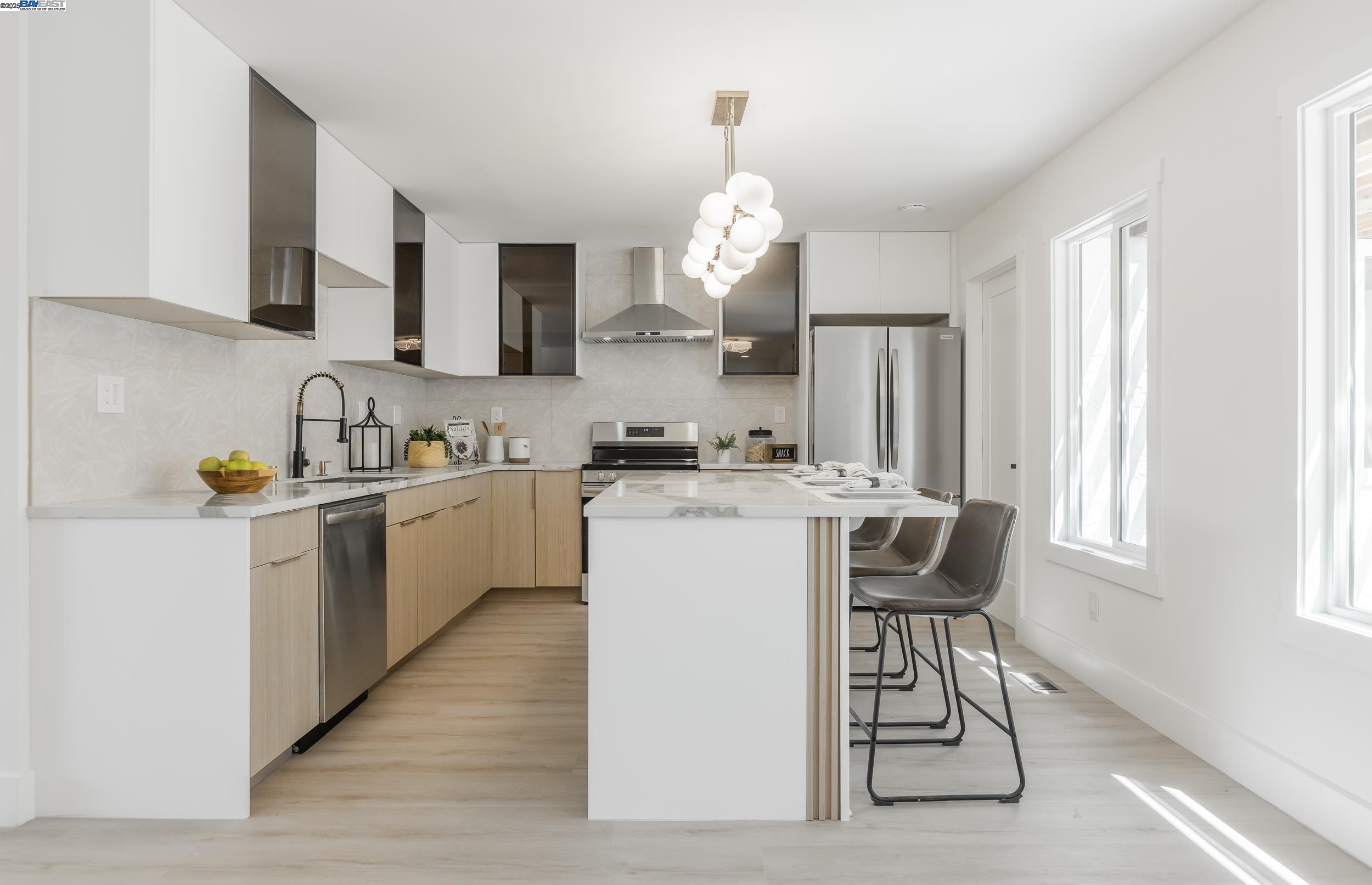 Detail Gallery Image 8 of 27 For 955 Big Bear Ct, Milpitas,  CA 95035 - 2 Beds | 2 Baths