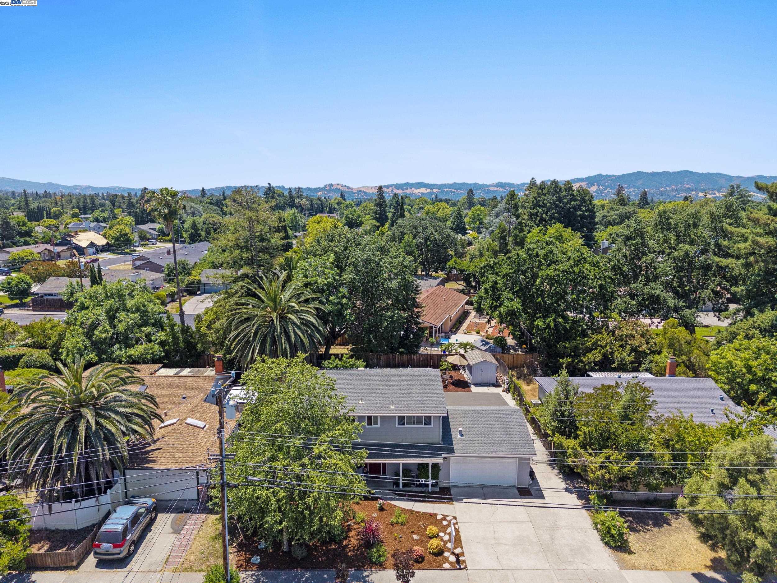 Detail Gallery Image 40 of 45 For 963 Getoun Dr, Concord,  CA 94518 - 5 Beds | 2/1 Baths
