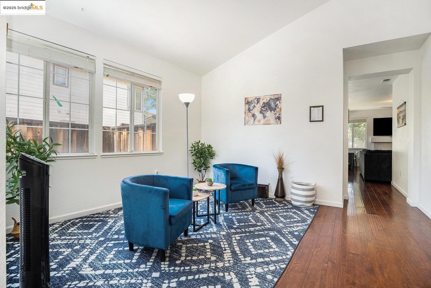Detail Gallery Image 16 of 28 For 1701 Mount Silliman Way, Antioch,  CA 94531 - 3 Beds | 2 Baths