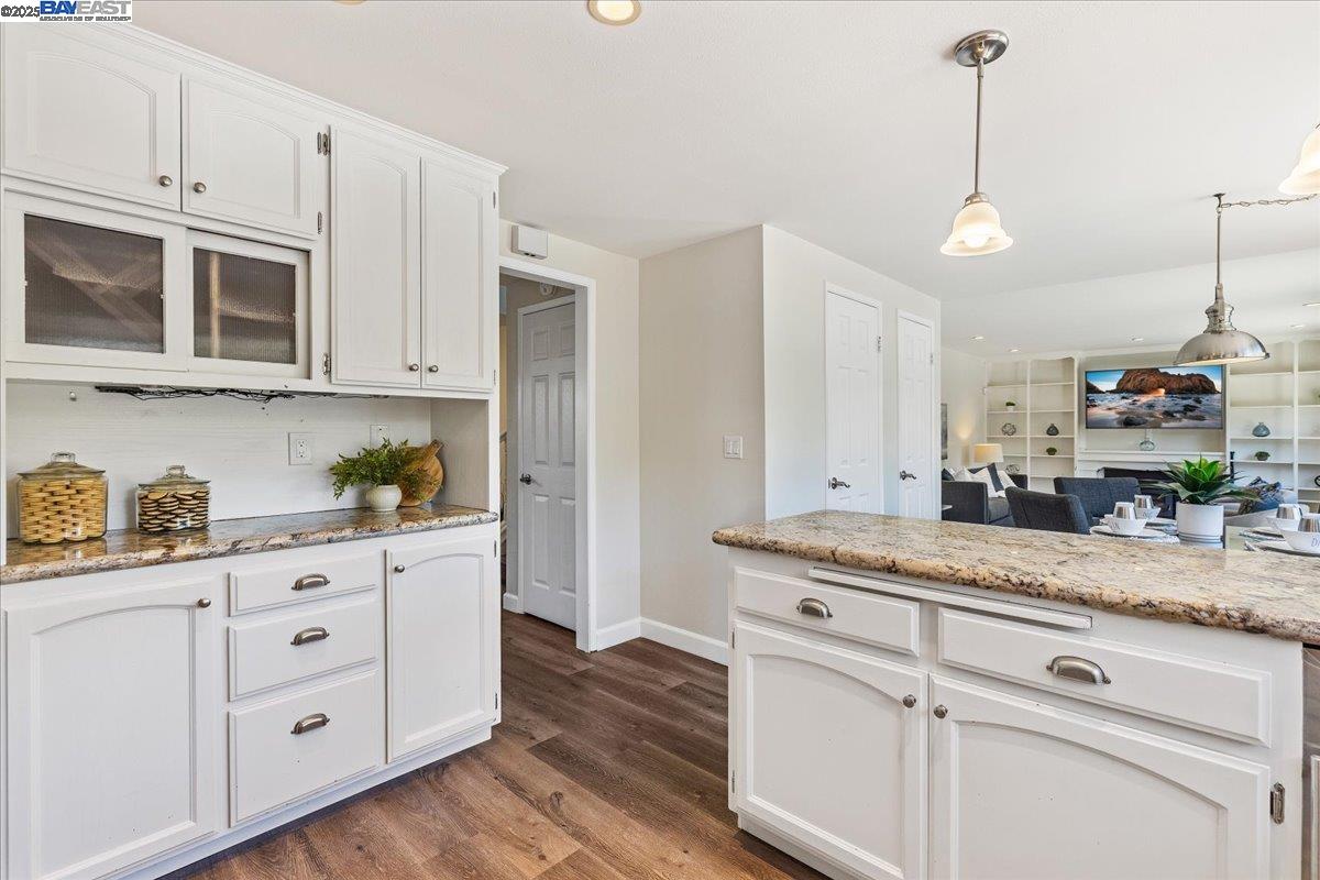 Detail Gallery Image 14 of 43 For 2670 Corte Elena, Pleasanton,  CA 94566 - 4 Beds | 2/1 Baths