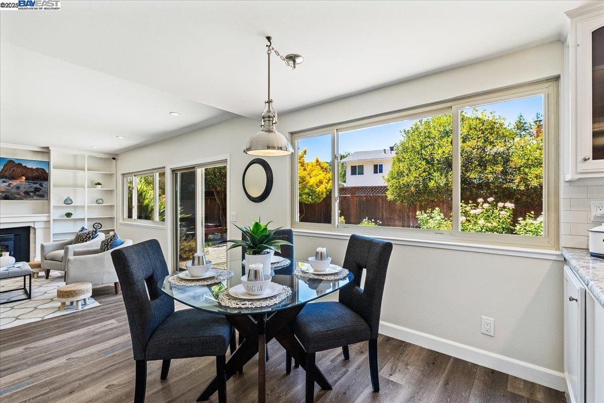 Detail Gallery Image 15 of 43 For 2670 Corte Elena, Pleasanton,  CA 94566 - 4 Beds | 2/1 Baths
