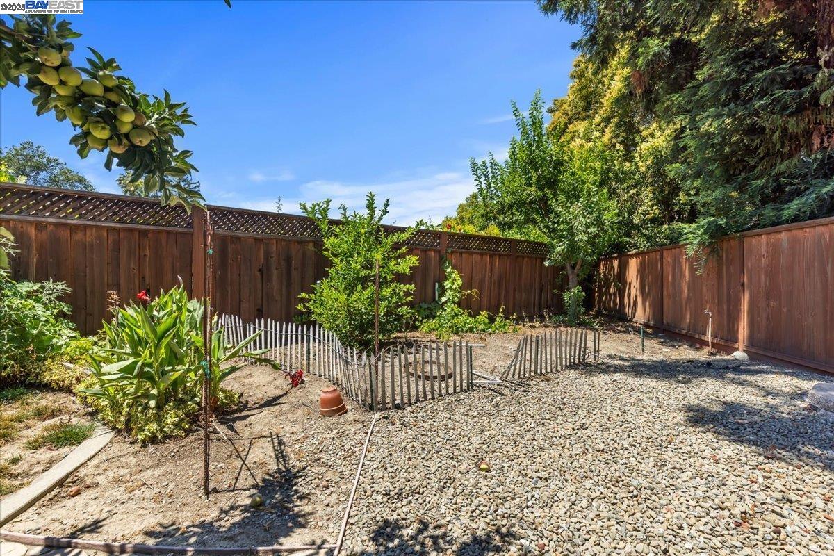 Detail Gallery Image 40 of 43 For 2670 Corte Elena, Pleasanton,  CA 94566 - 4 Beds | 2/1 Baths